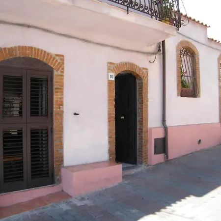 Casa Sul Mare Vicino Taormina Ferienhaus *